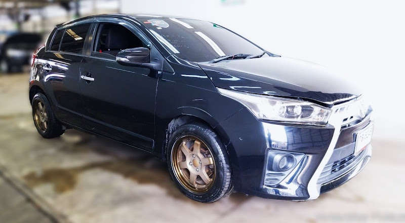 TOYOTA YARIS ECO