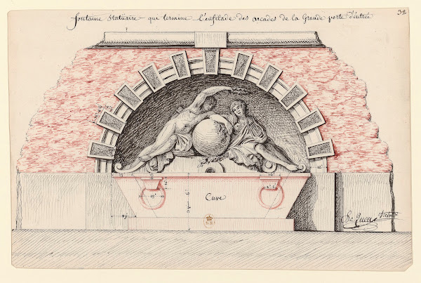 Fontaine statüaire qui termine lenfilade des arcades de la grande porte dentrée