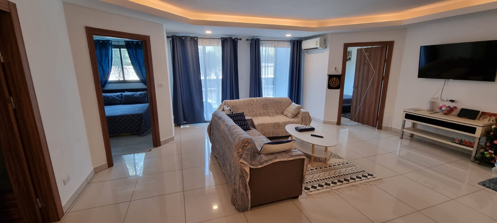 Metro - 2 Bed, Floor 2 8