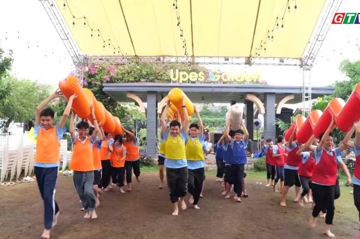 Lớp học không tường: Bài học từ những 'lấm lem' - Báo Gia Lai