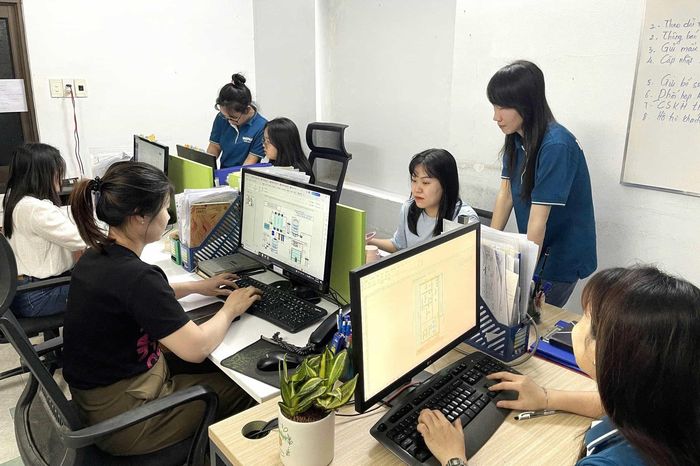 Áp lực vô hình: Sức khỏe tinh thần trở thành 'điểm nghẽn' năng suất lao động - Chuyên trang Sài Gòn Tiếp Thị - Tạp chí Kinh tế Sài Gòn