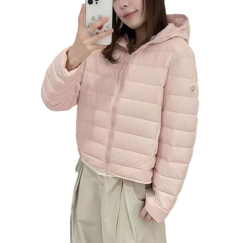 Lightweight down jacket with hood, 90% goose down