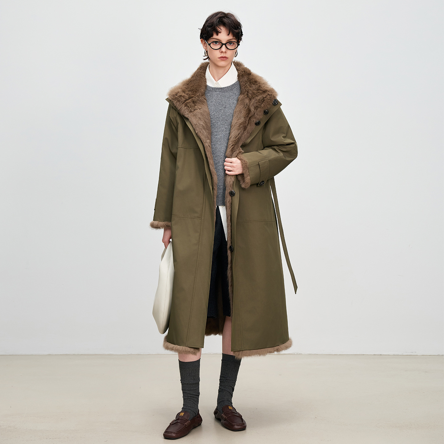 Long women's parka with rabbit fur lining