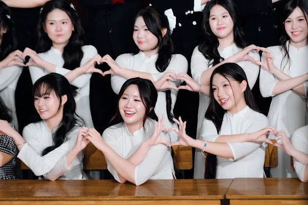 Kỷ yếu cá nhân thumbnail 13