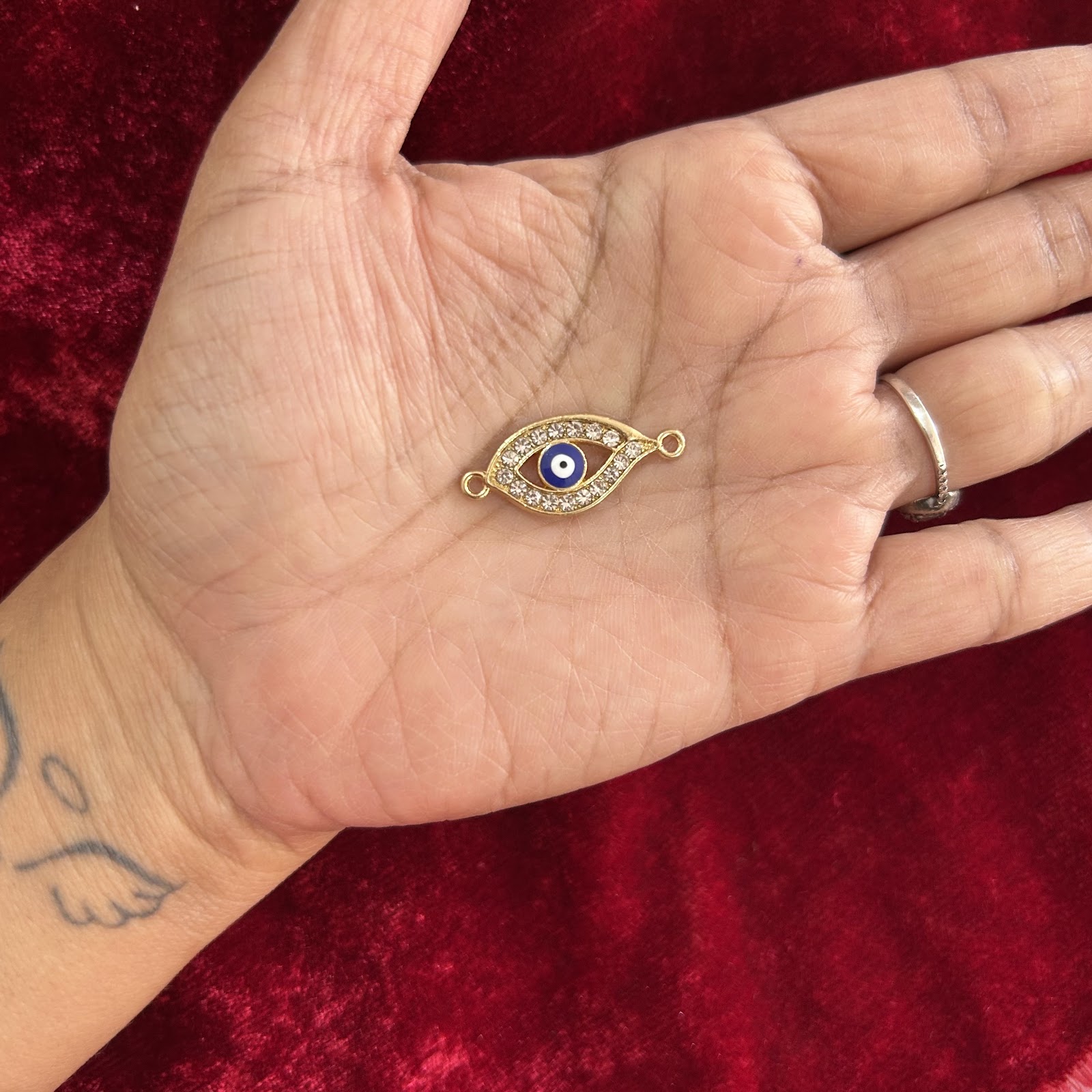 Eveil Eye Pedent eye(pack of 1)