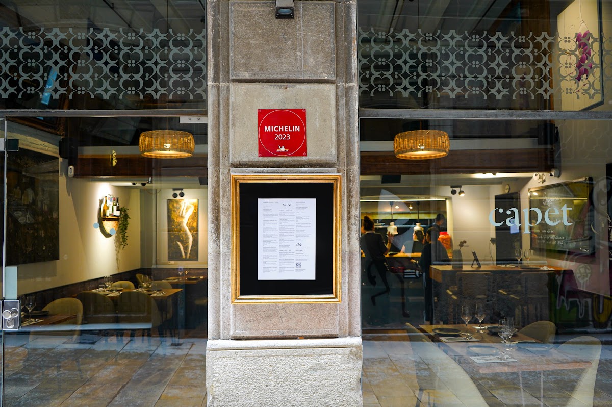 Capet Restaurant Barcelona — MUYNEGRE