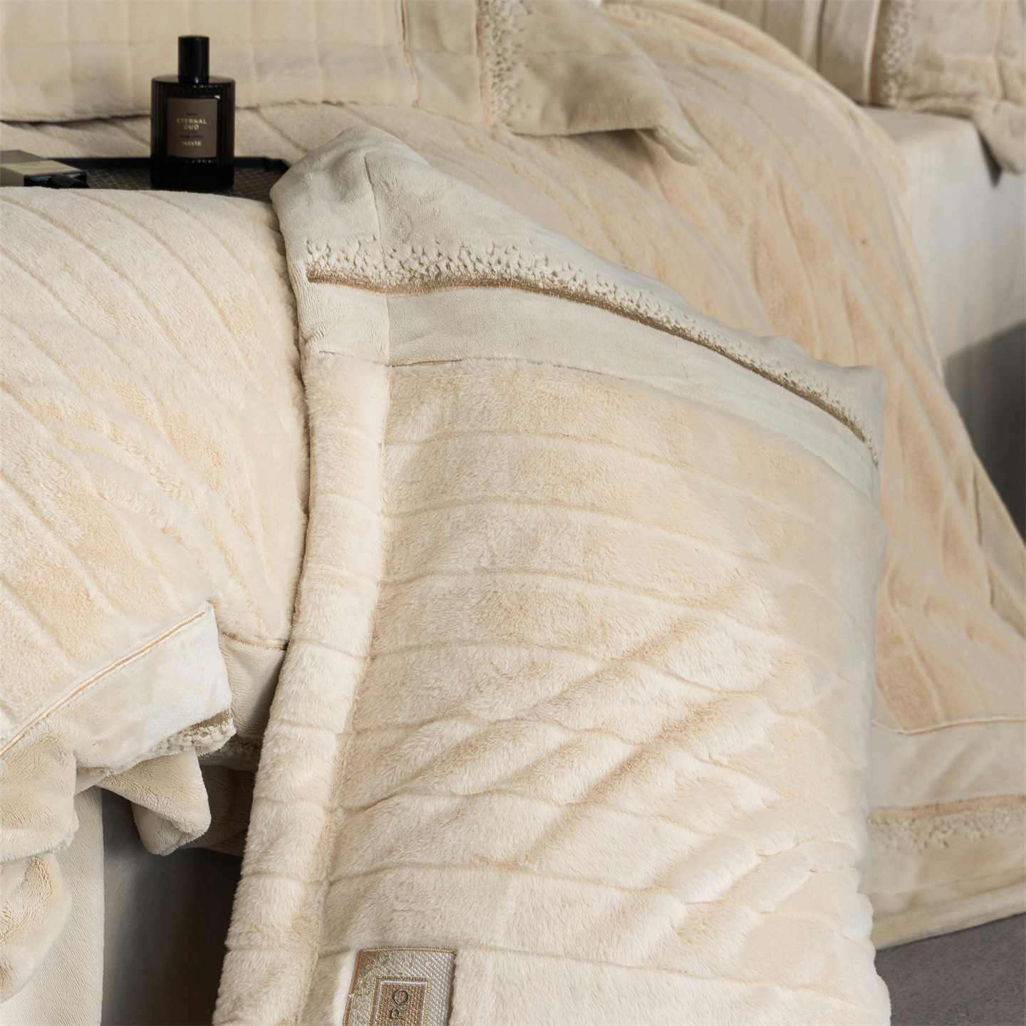 Luxuriöses Milchfaser-Fleece Bettwäsche-Set, extra dick