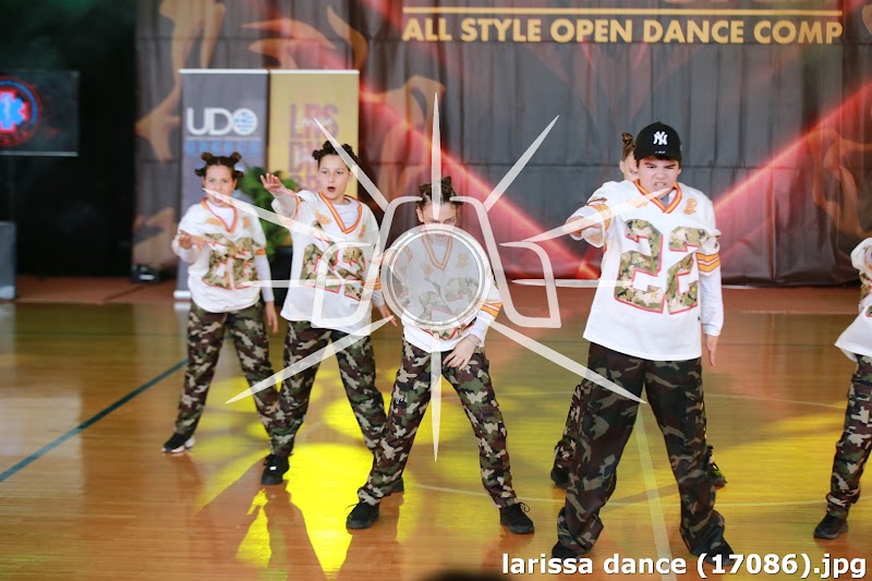 larissa dance (17086).jpg