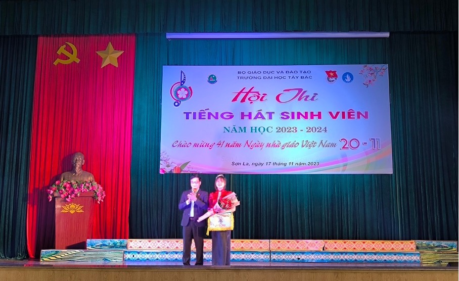 Trường Đại học Tây Bắc tổ chức Hội thi tiếng hát sinh viên năm học 2023 - 2024