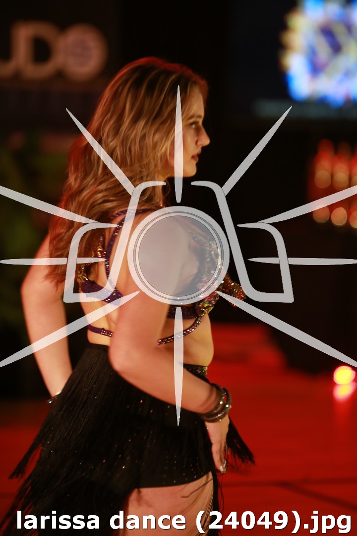 larissa dance (24049).jpg