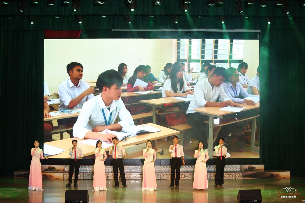 Trường Đại học Tây Bắc tổ chức Lễ bế giảng và trao bằng Cử nhân đợt 1, năm học 2025–2026