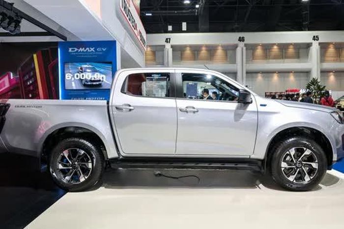 Isuzu D-Max EV 2026 ra mắt, giá gần 1,3 tỷ đồng - Tạp chí Doanh Nghiệp Việt Nam