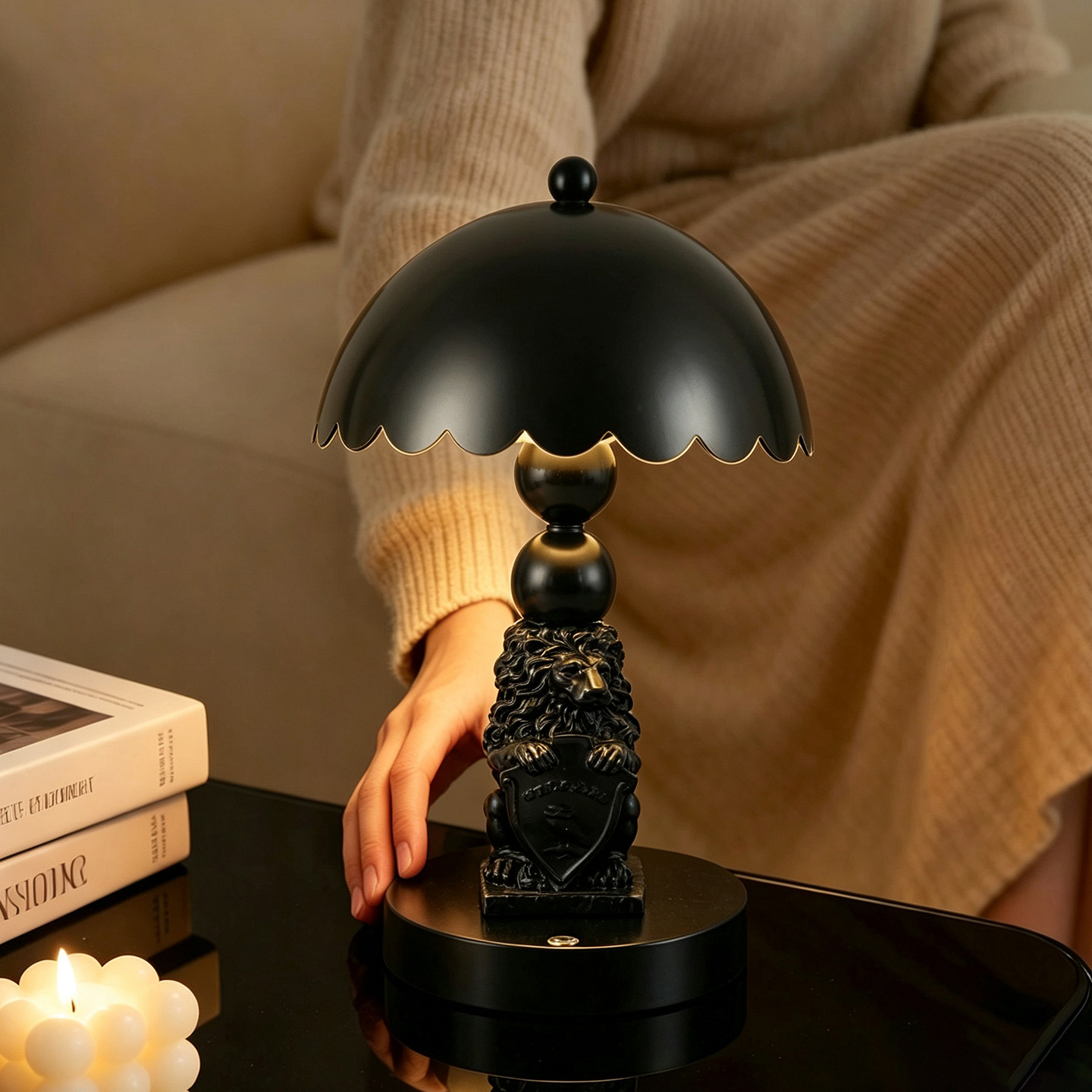 Black Lion Mushroom Lamp with Color Change
