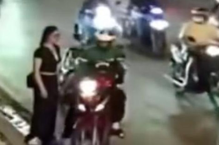 Tài xế xe ôm công nghệ chặn đánh người giữa đường ở TPHCM - Báo Người Lao Động