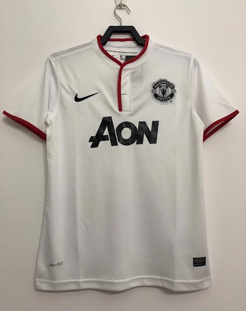 Manchester United 13-14 blanca.jpeg