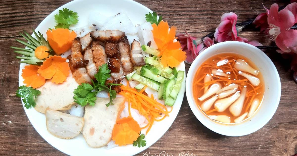 Bánh ướt thịt nướng