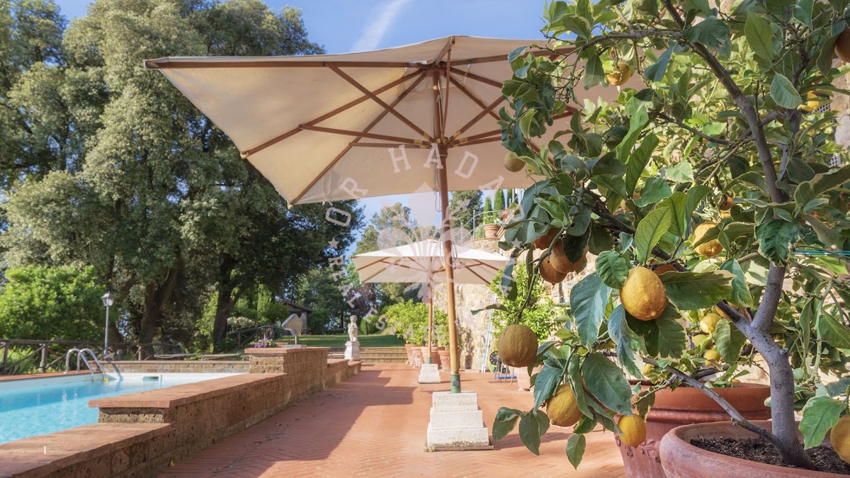 קסטלו דלי סטנדארדי (Castello degli Stendardi) — 14