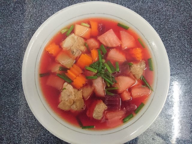 Canh Sườn Non Ngũ Quả