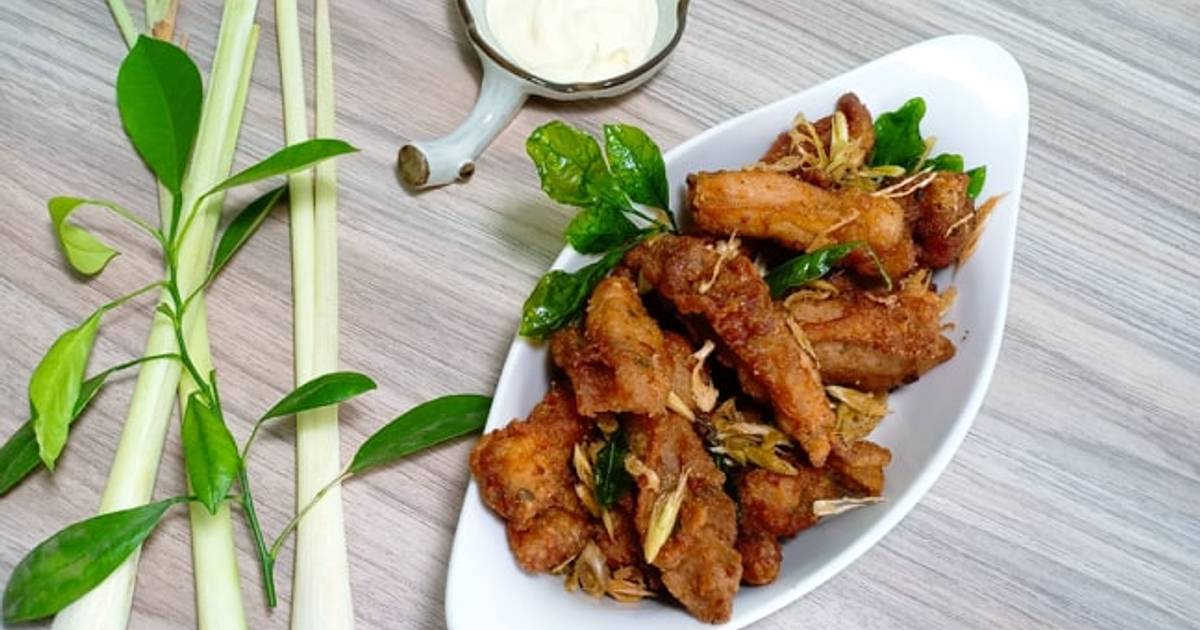 Gà chiên sả lá chanh