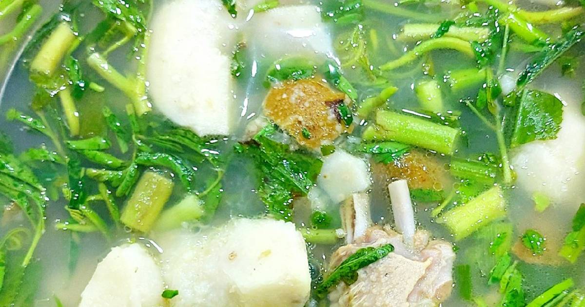 Canh vịt nấu sấu
