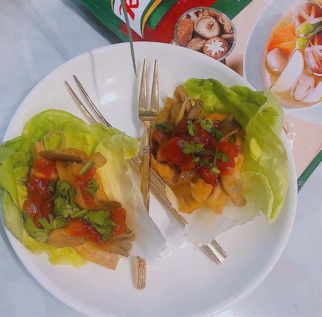 Tacos Xà Lách Nấm Đậu