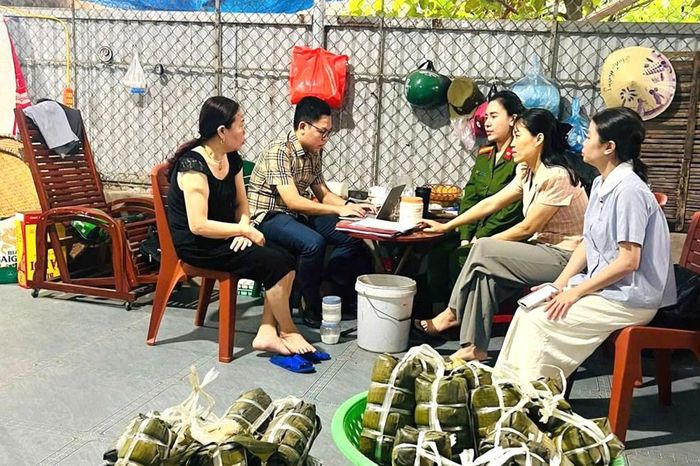 Cơ sở làm giò lợn dùng hàn the bị phạt 62,5 triệu đồng - Báo Văn hóa