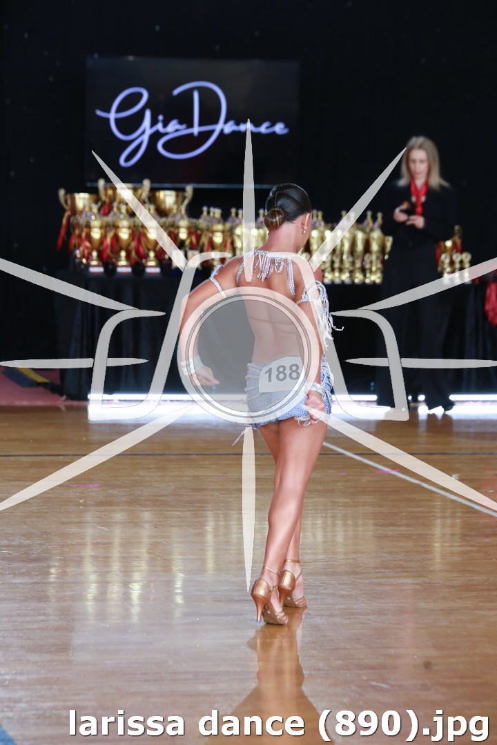 larissa dance (890).jpg