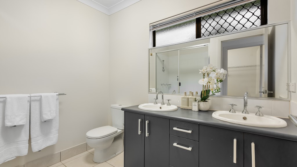 105 Gamburra Drive, Redlynch - Thumbnail 8
