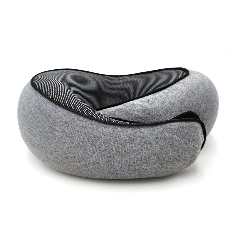 Nackenkissen aus Memory-Foam für Reisen