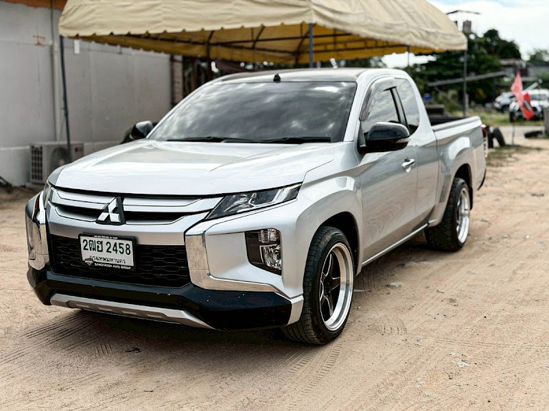 MITSUBISHI TRITON 18-23