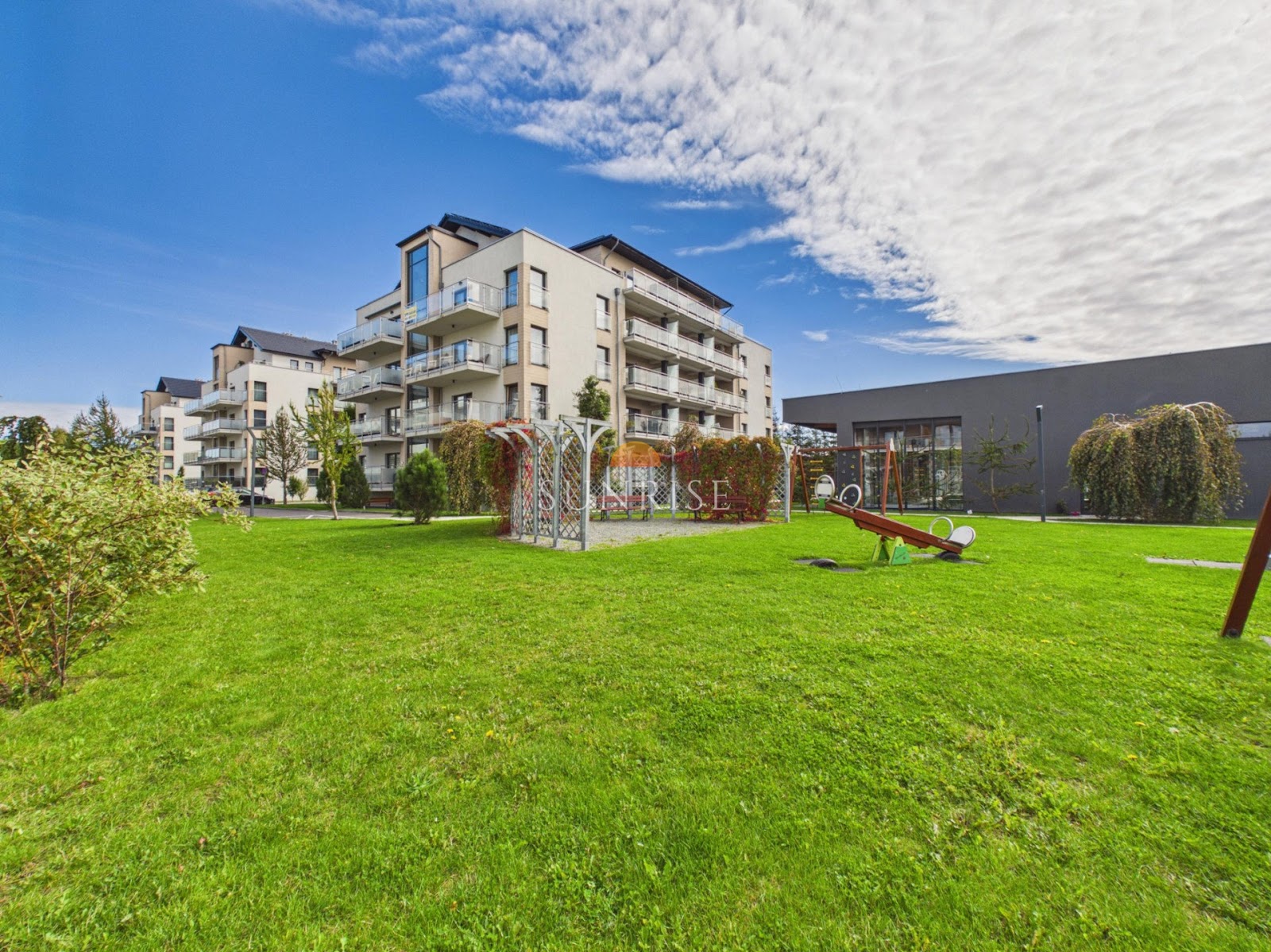 Apartament z zimowym widokiem na morze, 400 m od plaży — zdjęcie 2