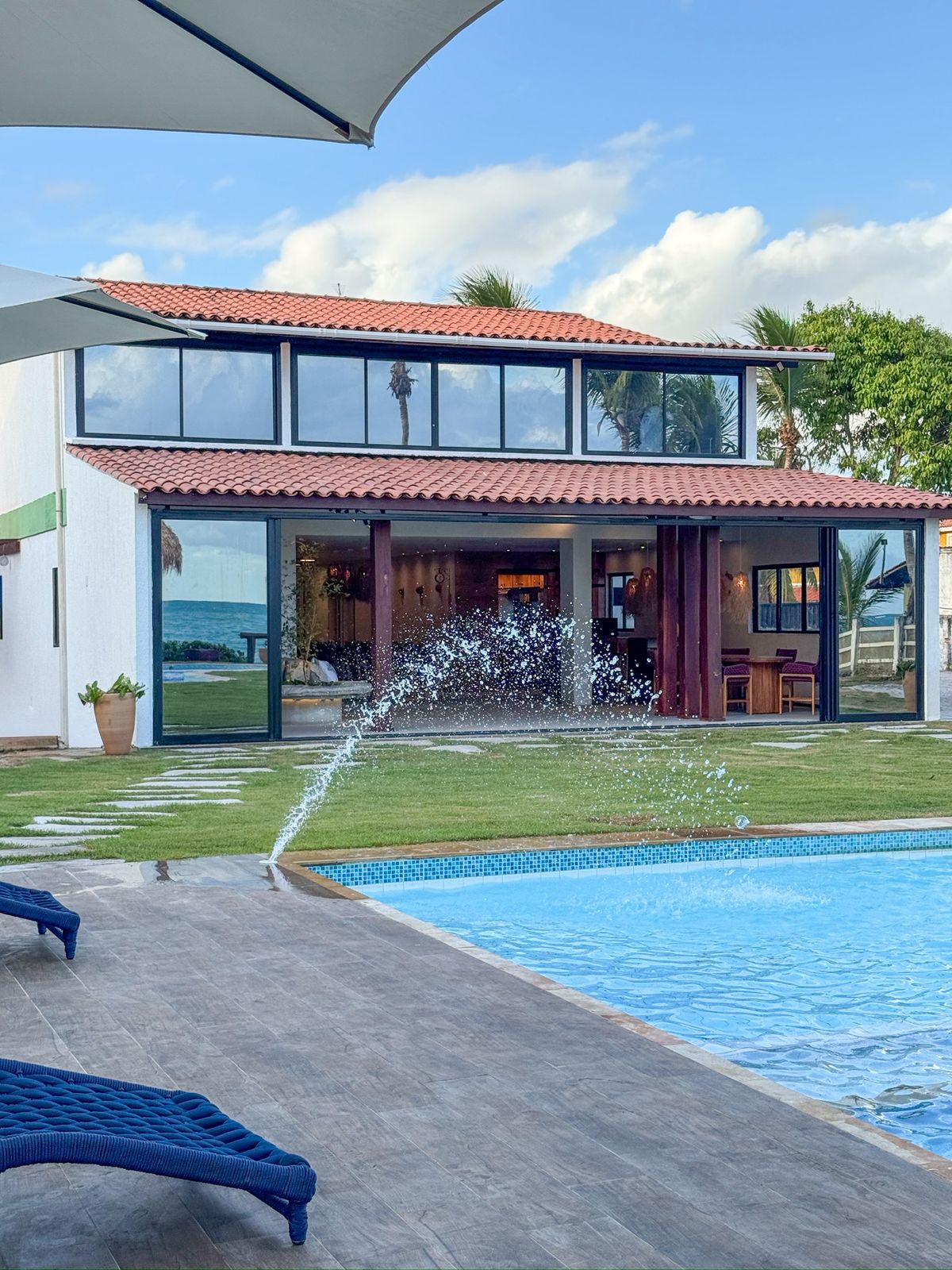 Casa Espelho Beira-mar | 09 suítes | Serrambi - PE 2