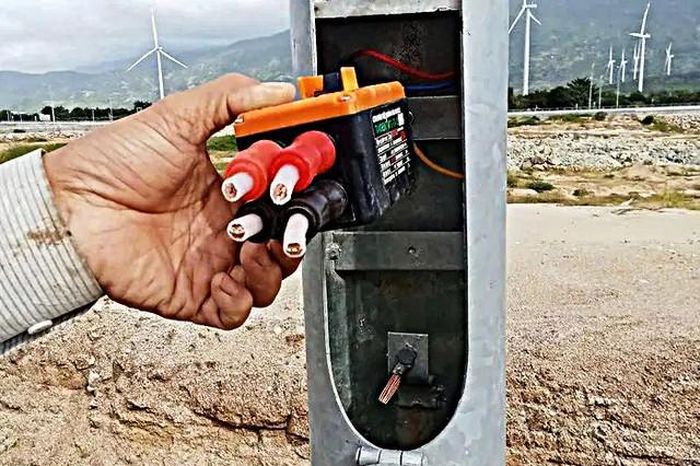 Cáp điện, cáp dữ liệu cao tốc bị phá hoại: Bộ Xây dựng chỉ đạo các địa phương thế nào? - Báo Sức Khỏe &amp; Đời Sống