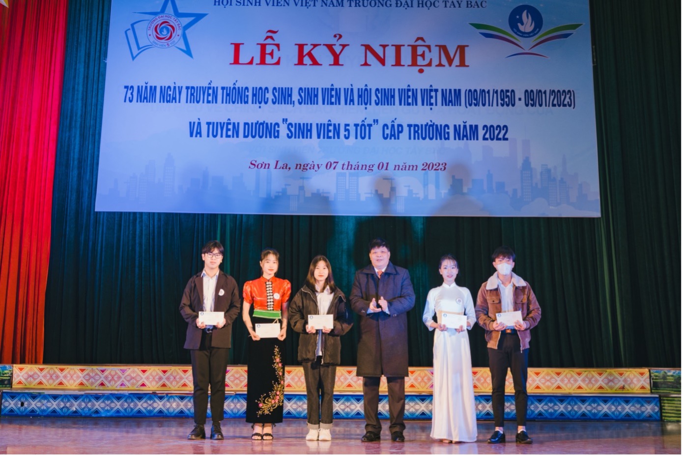 Lễ Kỷ niệm 73 năm “Ngày Truyền thống học sinh, sinh viên và Hội Sinh viên Việt Nam” và tuyên dương “Sinh viên 5 tốt” cấp Trường năm 2022