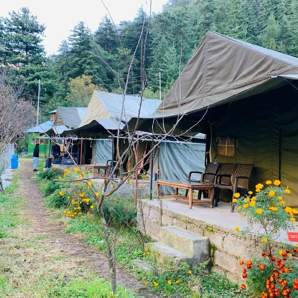 LITE Kasol Camping