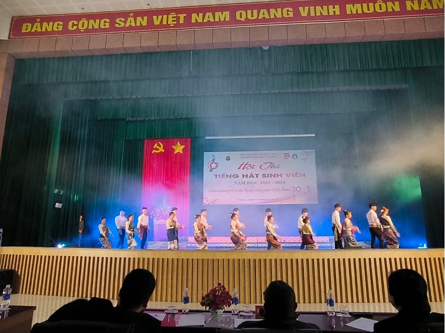 Trường Đại học Tây Bắc tổ chức Hội thi tiếng hát sinh viên năm học 2023 - 2024
