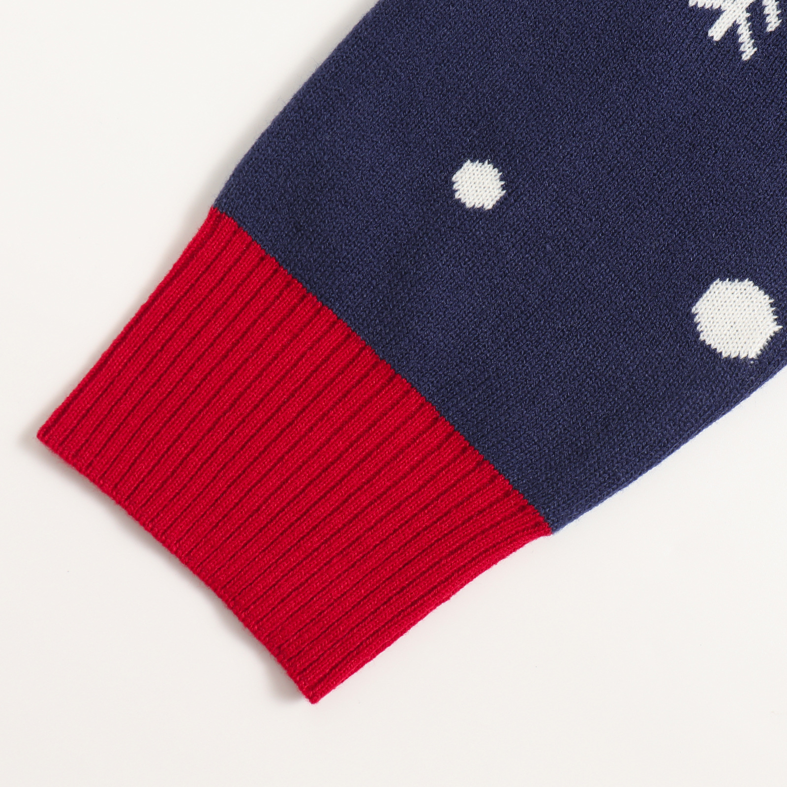 Weihnachtspullover mit Jacquard-Muster, Rundhalsausschnitt