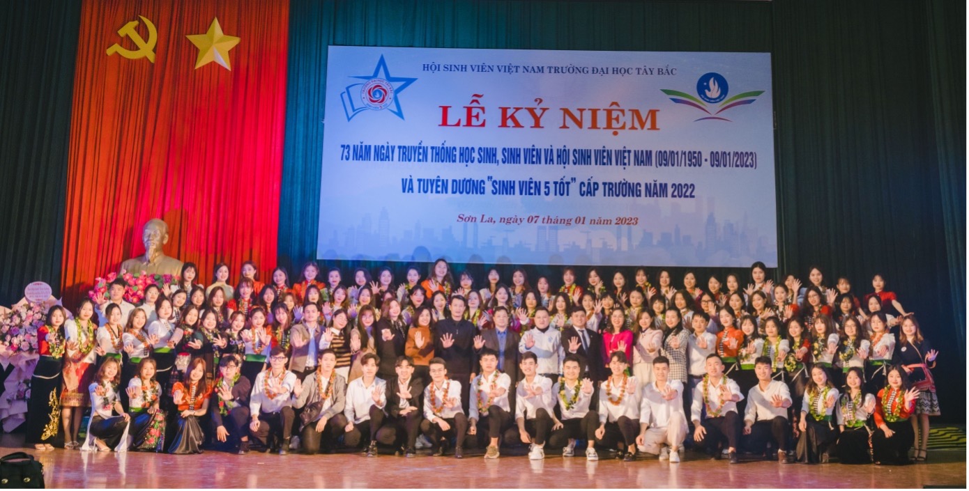 Lễ Kỷ niệm 73 năm “Ngày Truyền thống học sinh, sinh viên và Hội Sinh viên Việt Nam” và tuyên dương “Sinh viên 5 tốt” cấp Trường năm 2022