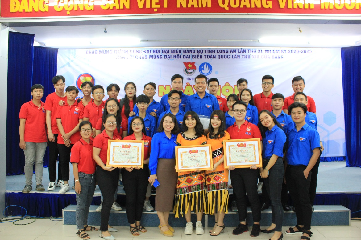 Một trong những kỉ niệm đáng nhớ của tuổi trẻ sinh viên, đoàn viên thanh niên DLA