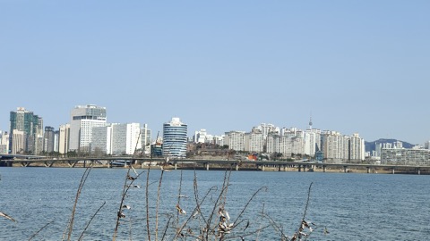 El río Han y el skyline de Seúl