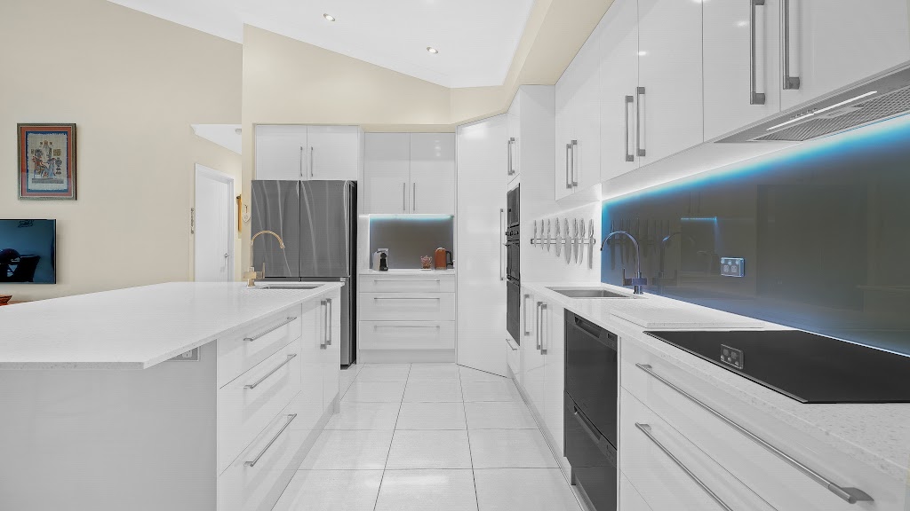 22 Botany Avenue, Redlynch - Thumbnail 6