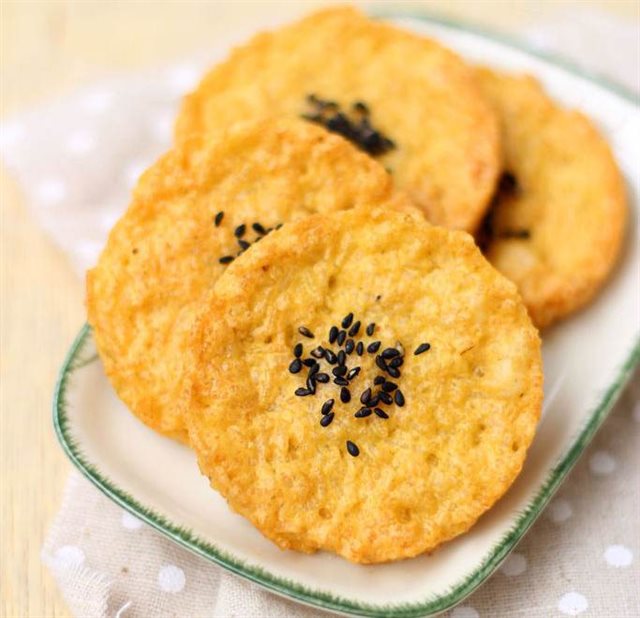 Bánh Gạo Giòn Tan