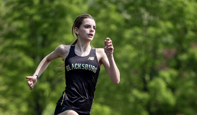 Photo from HS: Track & Field of Chloe Karas