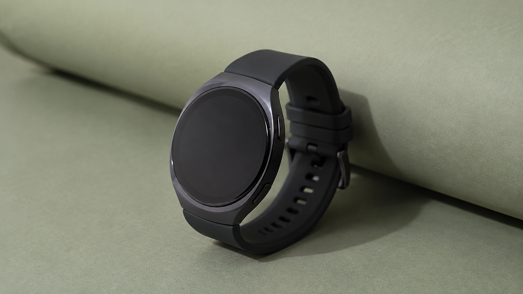 Galaxy Watch 8 Graphite in fotografia editoriale