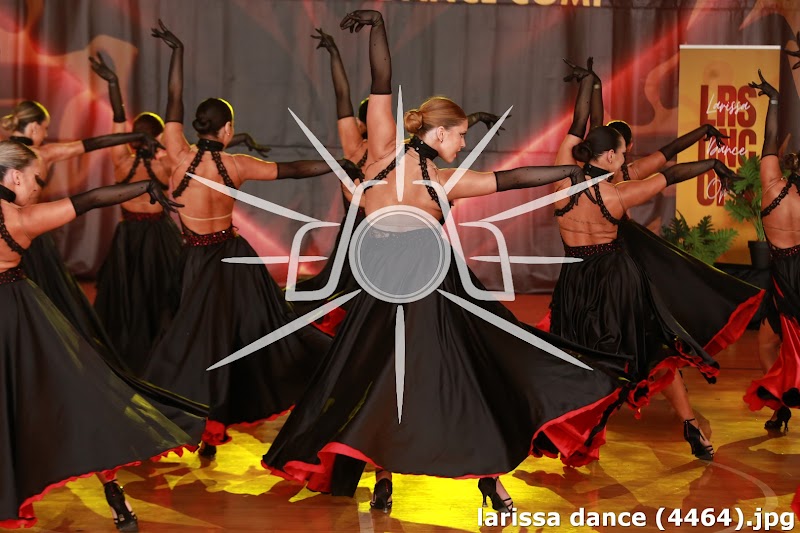 larissa dance (4464).jpg