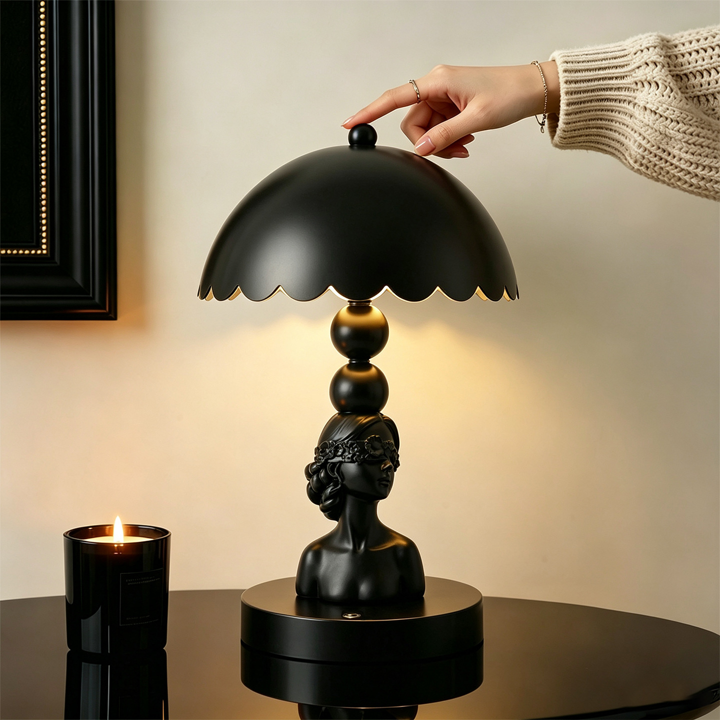 Blindfolded Girl Table Lamp, ABS, black