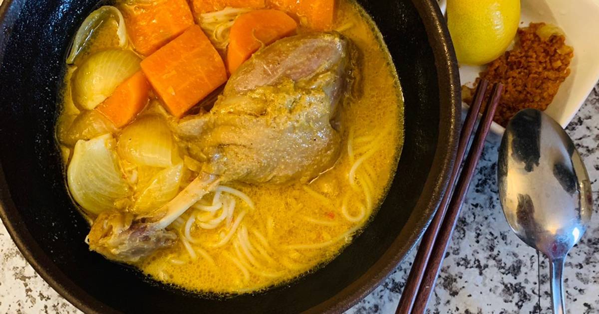 Bún cà ri vịt