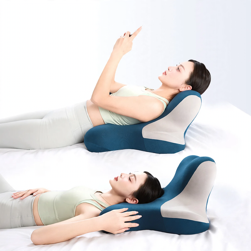 Jellyfish pillow for stomach sleepers and relaxation