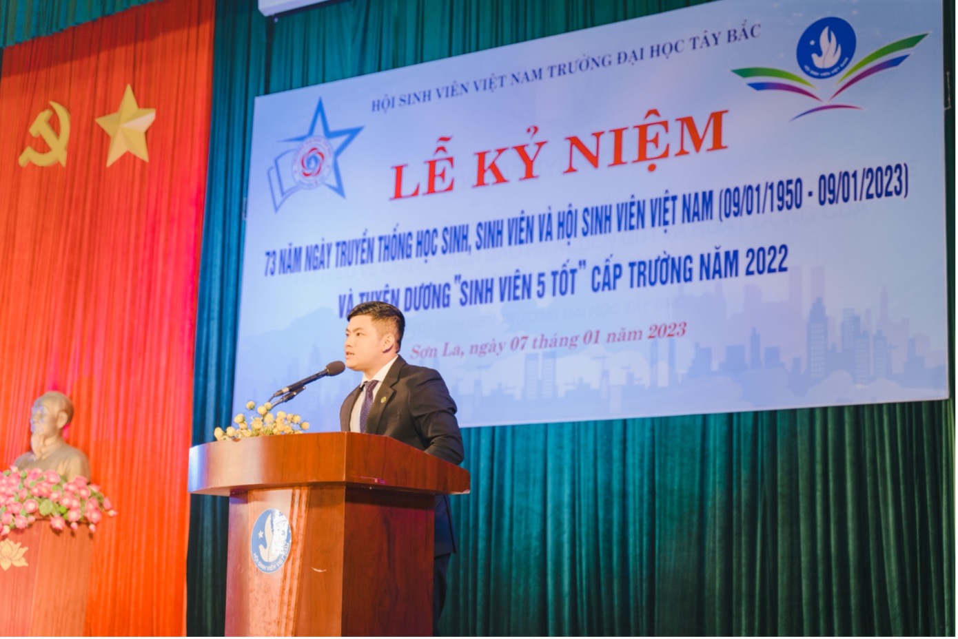 Lễ Kỷ niệm 73 năm “Ngày Truyền thống học sinh, sinh viên và Hội Sinh viên Việt Nam” và tuyên dương “Sinh viên 5 tốt” cấp Trường năm 2022