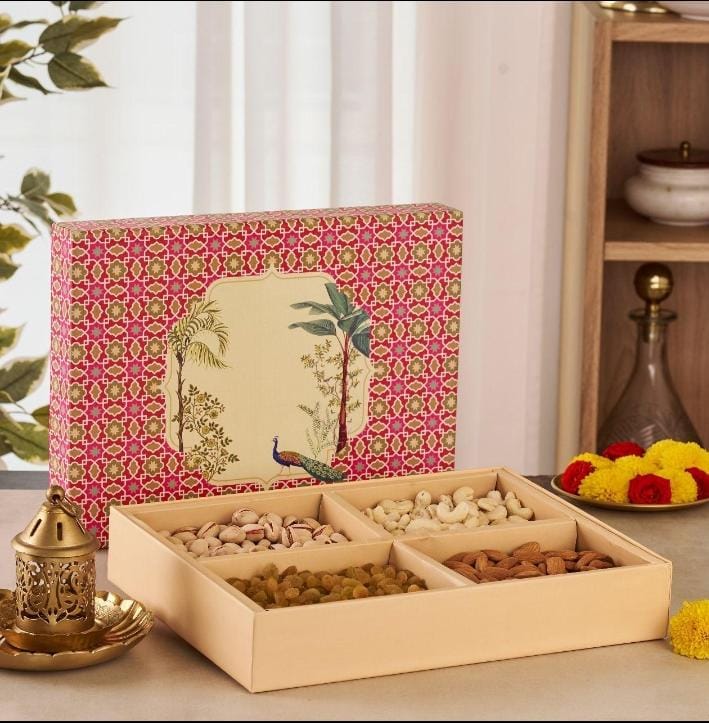 Mughal Pavilion Quadrant Dry Fruit Box